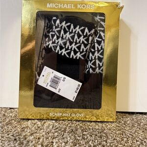 Michael Kors Black and White Accessory Set
